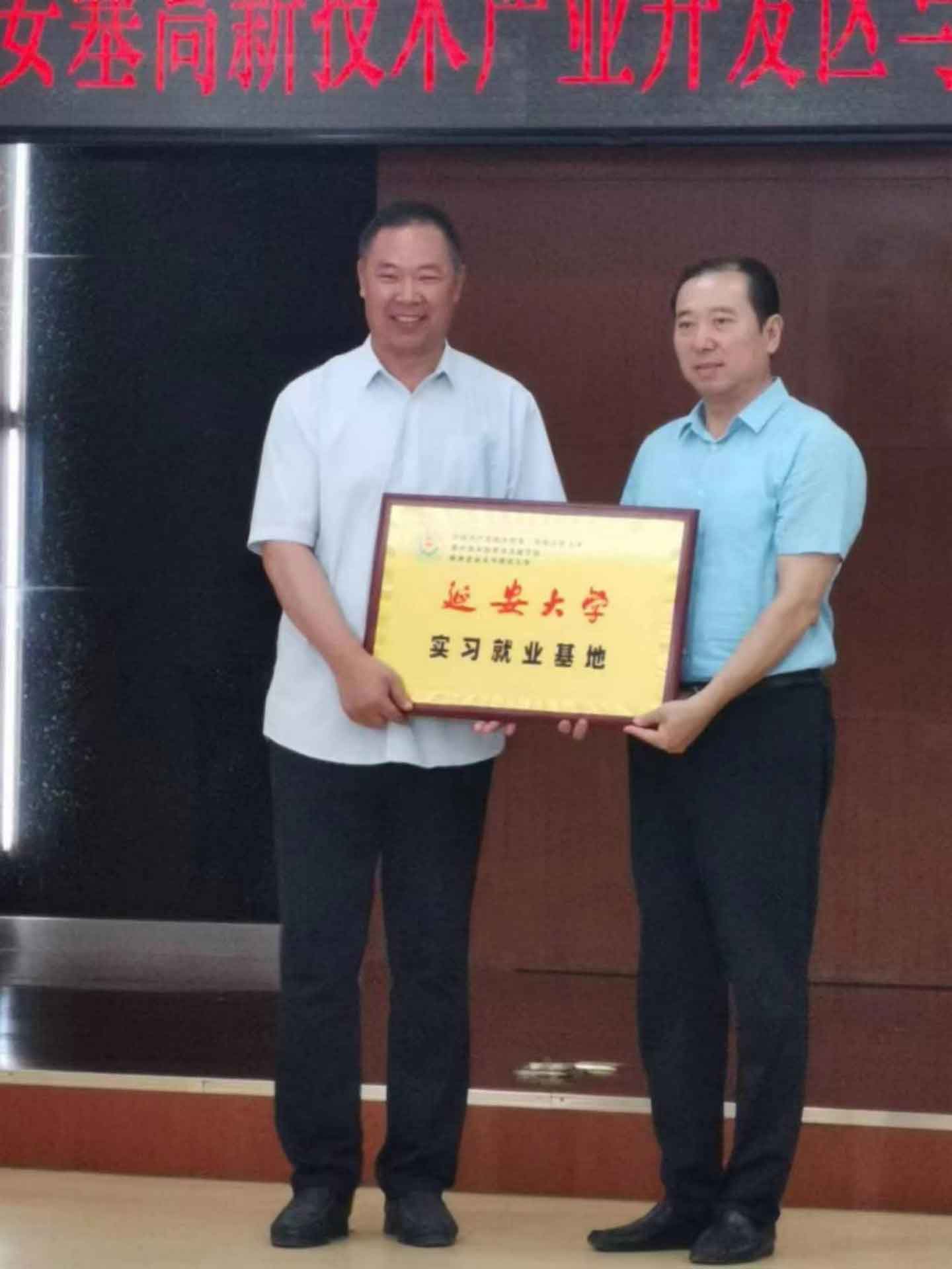 1657792885747467.jpg 1657792885747467.jpg